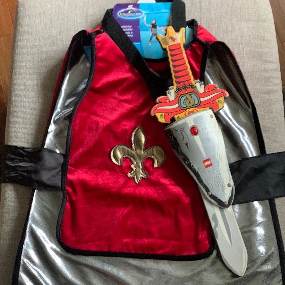 Knight costume with sword